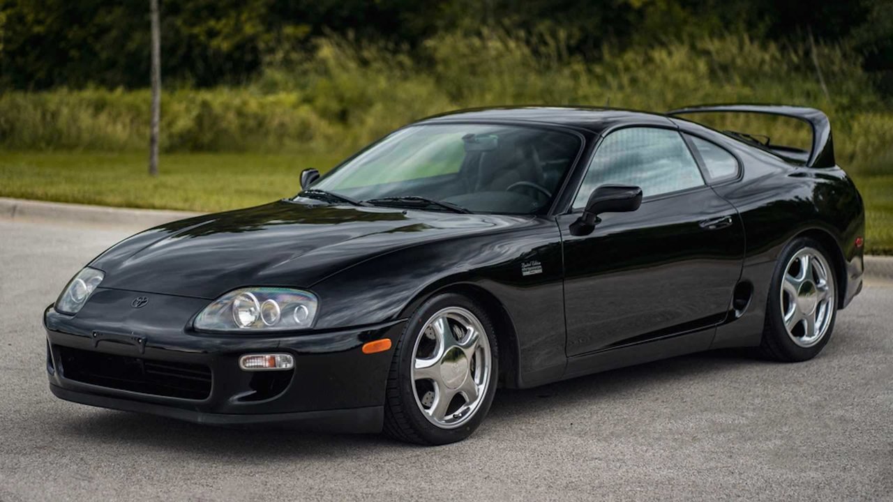 1997-toyota-supra-sold-for-176-000-at-auction