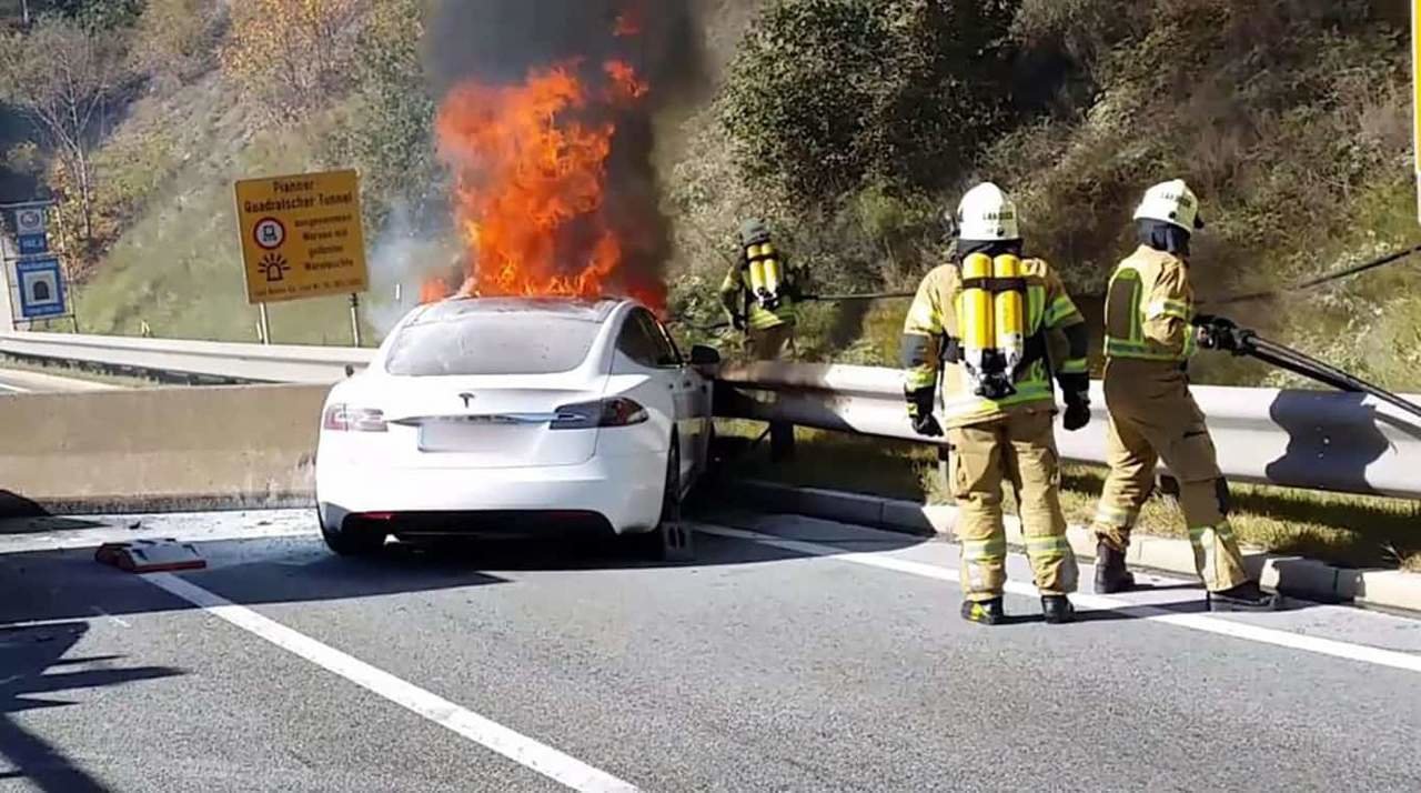 Incendio de un Tesla